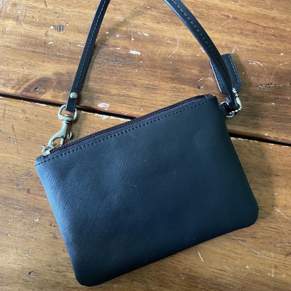 Coach 51672 Darcy Saffiano Crossgrain Small Bow Wristlet Wallet Black Silver - Picture 6 of 7